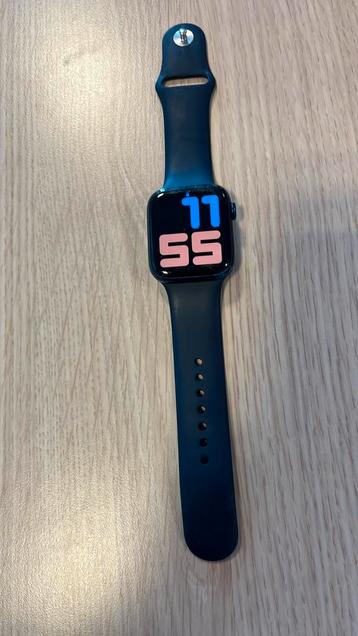IWatch serie 6, donkerblauw, 44 mm beschikbaar voor biedingen