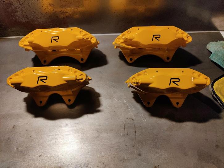 Volvo v70r remmen, Auto-onderdelen, Remmen en Aandrijving, Volvo, Gereviseerd, Ophalen of Verzenden