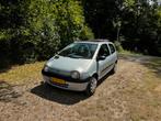Renault Twingo 1.2 | Open dak | Airco | Carplay | Nieuwe APK, Voorwielaandrijving, 600 kg, 4 cilinders, Origineel Nederlands