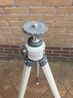 Vintage Driepoot Statief, Gebruikt, Minder dan 150 cm, Met balhoofd, Ophalen of Verzenden