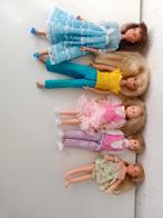 Kleine popjes die op Barbie lijken, Ophalen of Verzenden, Zo goed als nieuw, Barbie