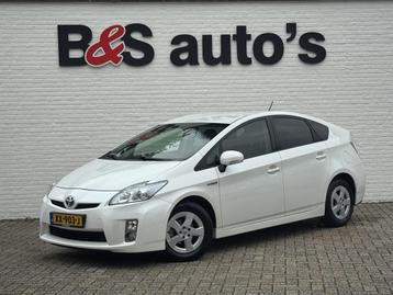 Toyota Prius 1.8 Comfort Camera Clima Navigatie Head up dsip beschikbaar voor biedingen