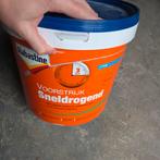 8 l. Voorstrijk Alabastine sneldrogend, Doe-het-zelf en Verbouw, Verf, Beits en Lak, Ophalen of Verzenden, Zo goed als nieuw, Wit