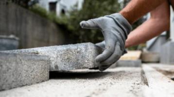 Vacature handlanger stratenmaker Geleen beschikbaar voor biedingen