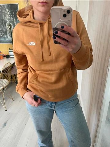 Nike hoodie maat M beschikbaar voor biedingen