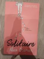 Solitaire - alice oseman, Boeken, Ophalen, Zo goed als nieuw