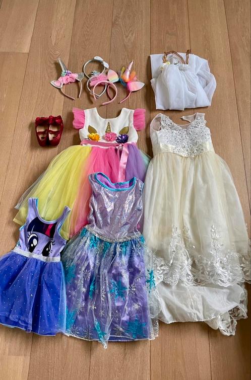Verkleedjurkjes met accessoires, Kinderen en Baby's, Carnavalskleding en Verkleedspullen, Gebruikt, Meisje, 110 t/m 116, Ophalen of Verzenden