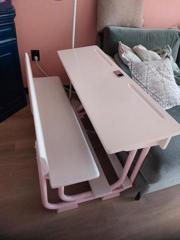 Vintage Schoolbank / Bureau beschikbaar voor biedingen