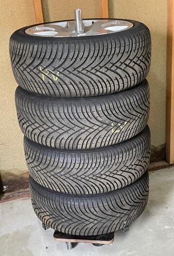 Kleber Krisalp HP3 4 Winterbanden Velgen 225/45 R17 94V Band beschikbaar voor biedingen