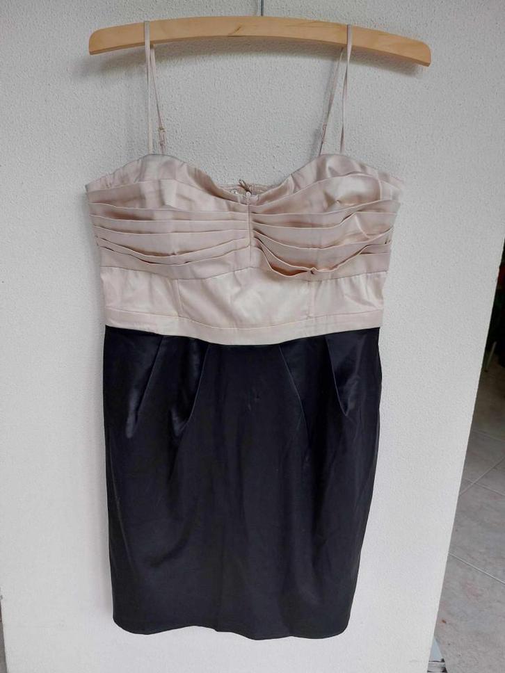 H&M soort van gala jurk maat 44., Kleding | Dames, Jurken, Nieuw, Maat 42/44 (L), Zwart, Boven de knie, Ophalen