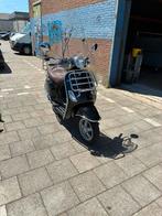 Vespa lx 2takt full option, Fietsen en Brommers, Scooters | Vespa, Ophalen, Tweetakt, Maximaal 45 km/u, Zo goed als nieuw