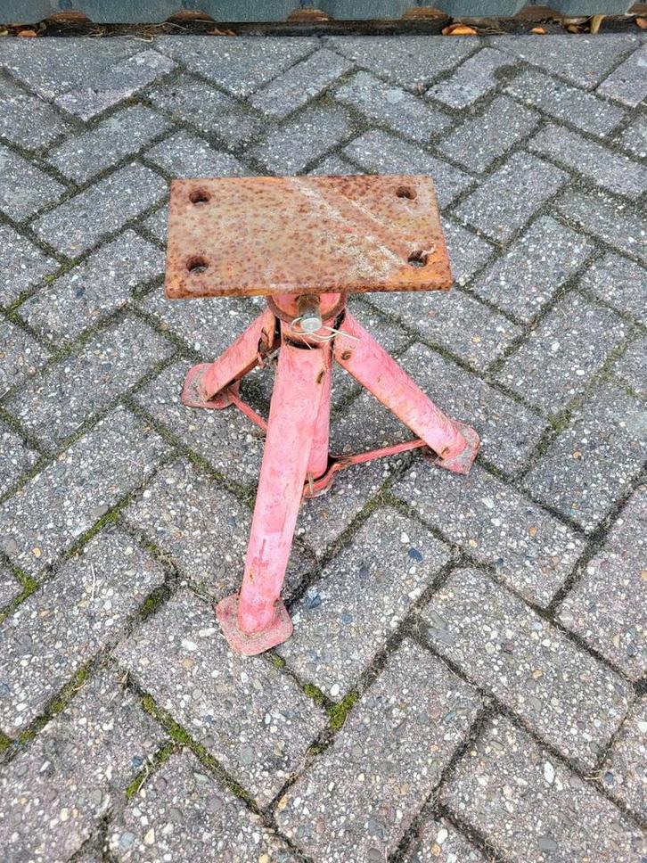 Assteun BENSON  " Victor Red " 3Ton, Hobby en Vrije tijd, Overige Hobby en Vrije tijd, Gebruikt, Ophalen