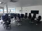 Bureau-stoelen en tafels (en nog meer), Ophalen, Gebruikt