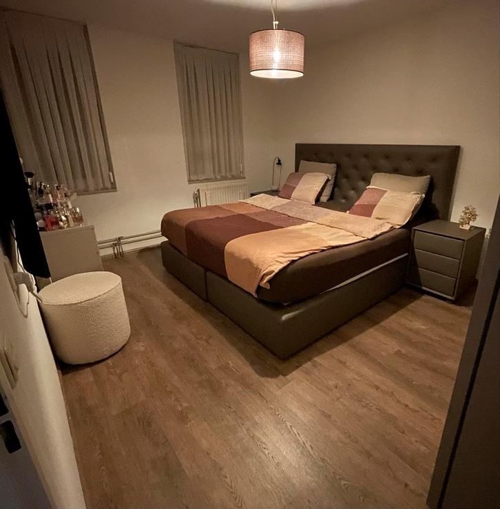 Compleet 2-persoonsbed + nachtkastjes (Zo goed als nieuw), Huis en Inrichting, Slaapkamer | Matrassen en Bedbodems, Zo goed als nieuw