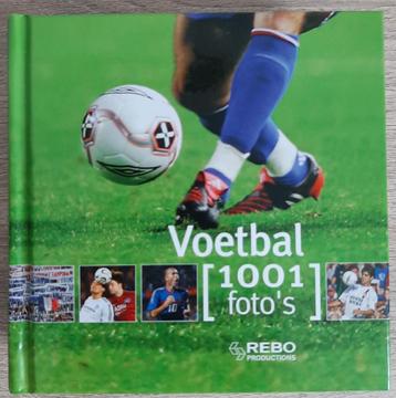 Voetbal met 1001 foto's beschikbaar voor biedingen