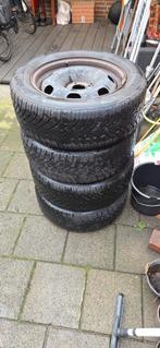 citroen peugeot winterbanden 215/55/r16, Ophalen, 215 mm, 16 inch, Banden en Velgen