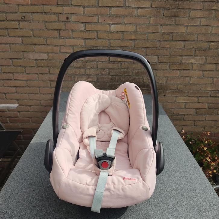 Roze Maxi-cosy met easybase en een warmhoud hoes, Kinderen en Baby's, Autostoeltjes, Gebruikt, Maxi-Cosi, 0 t/m 13 kg, Autogordel