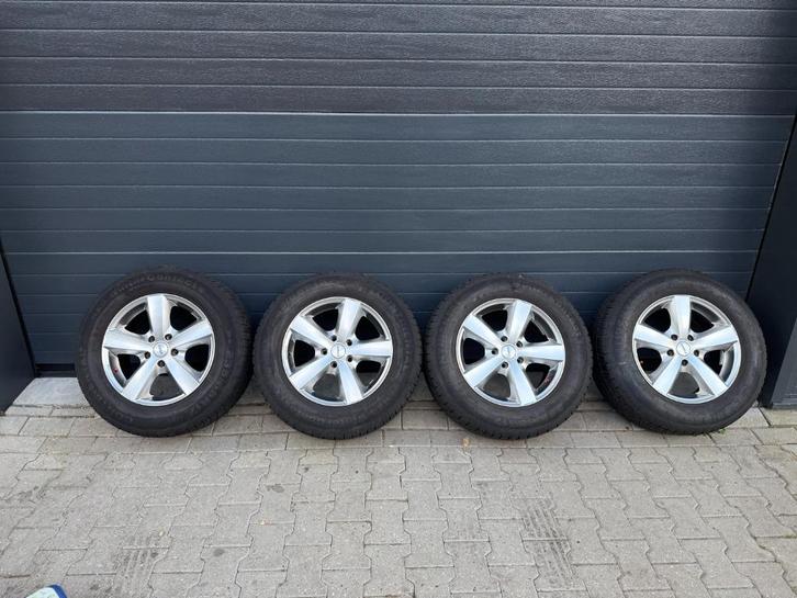 Winterbanden Volkswagen Transporter, Auto-onderdelen, Banden en Velgen, Banden en Velgen, Winterbanden, 17 inch, 235 mm, Bestelwagen
