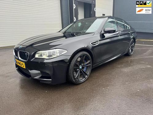 BMW 5-serie M5 BTW/VOLONDERHOUD/SCHUIFDAK/560PK/LEDER, Auto's, BMW, Bedrijf, Te koop, 5-Serie, 360° camera, ABS, Achteruitrijcamera