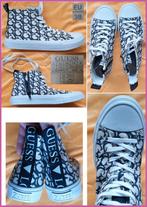 GUESS sneakers/gympen ecru-zwart maat 38 zgan, Kleding | Dames, Ophalen of Verzenden, Overige kleuren, Guess, Sneakers of Gympen