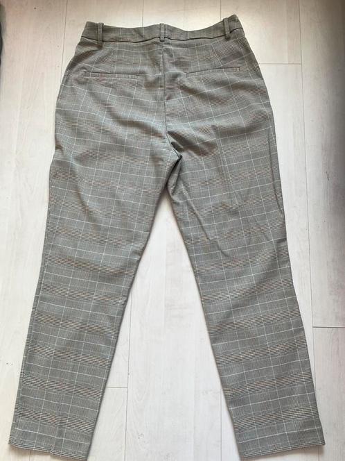 Bruingrijs geruite pantalon H&M maat 40, Kleding | Dames, Broeken en Pantalons, Zo goed als nieuw, Maat 38/40 (M), Grijs, Ophalen of Verzenden