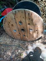Haspel voor tuintafel, Ophalen, Zo goed als nieuw, Rond, Hout
