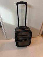 Reistrollery koffer carry-on met wietjes en ritsen, Minder dan 50 cm, Zo goed als nieuw, Minder dan 35 cm, Zacht kunststof