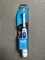 Oral-B elektrische tandenborstel AdvancePower incl. Batterij, Nieuw, Tandenborstel, Ophalen of Verzenden