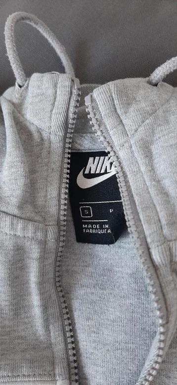 Nike trainingsjack, Maat S beschikbaar voor biedingen