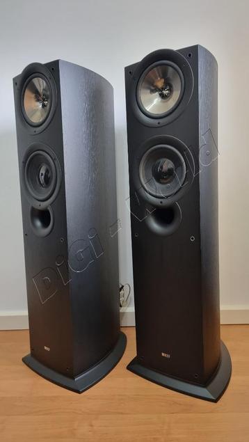 KEF IQ70 in de elegante kleur black ash beschikbaar voor biedingen