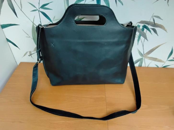 MYoMY blauw leren handtas., Sieraden, Tassen en Uiterlijk, Tassen | Damestassen, Zo goed als nieuw, Schoudertasje, Blauw, Ophalen of Verzenden