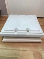 Dakluik 40x40 in goede staat met hor, Ophalen of Verzenden, Gebruikt