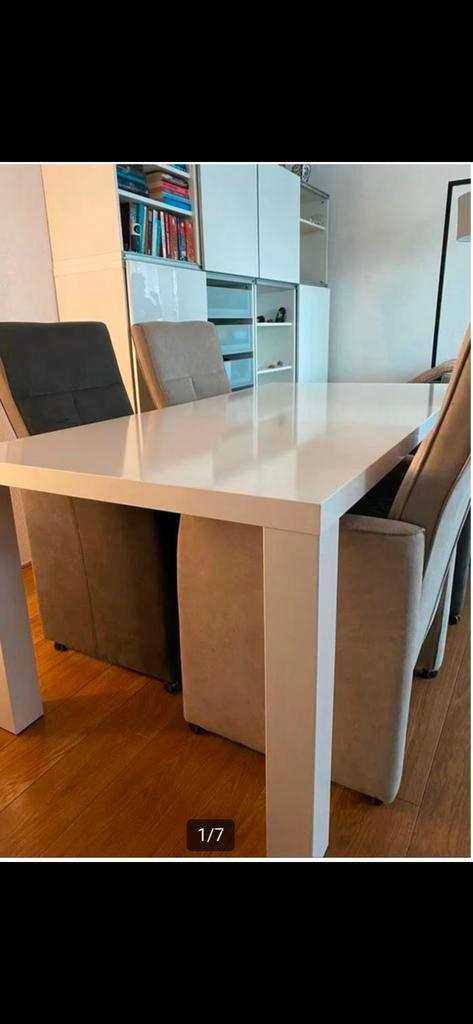Eetkamertafel met stoelen, Huis en Inrichting, Complete eetkamers, Zo goed als nieuw, Ophalen of Verzenden
