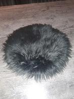 Kleedje grijs, Ophalen