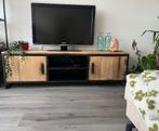 industrieel TV-meubel – mangohout & zwart metaal, Ophalen, 150 tot 200 cm, Zo goed als nieuw, Metaal