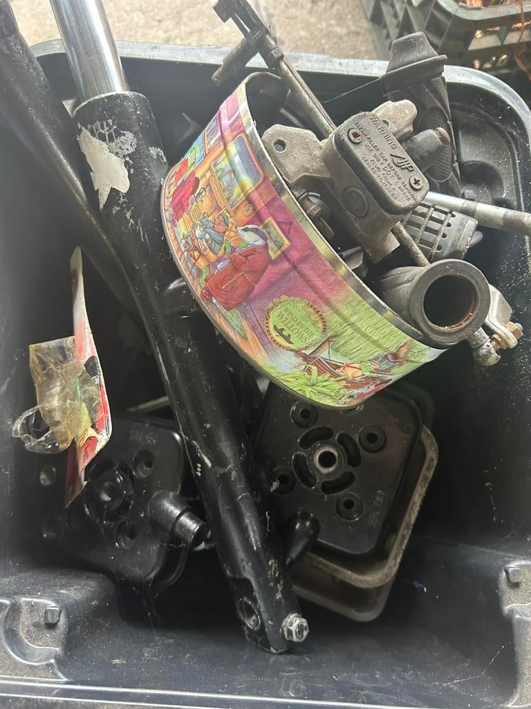 Aprilia af1 onderdelen, Ophalen