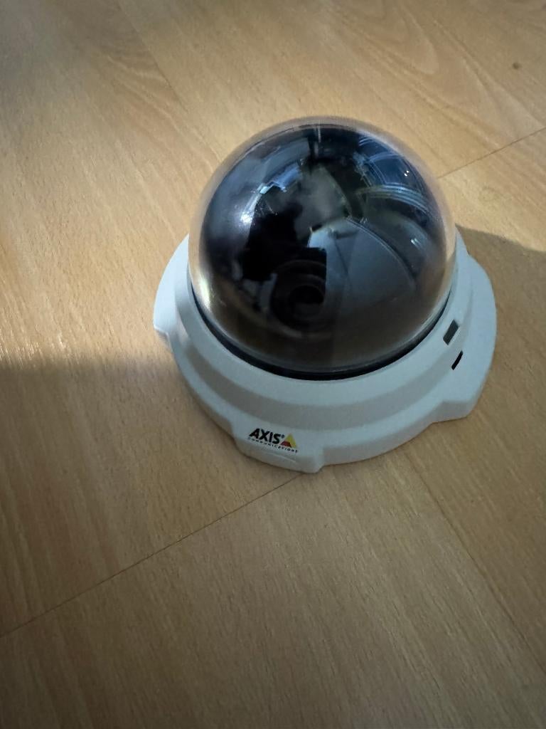 Axis P3301, Verzenden, Gebruikt, Binnencamera