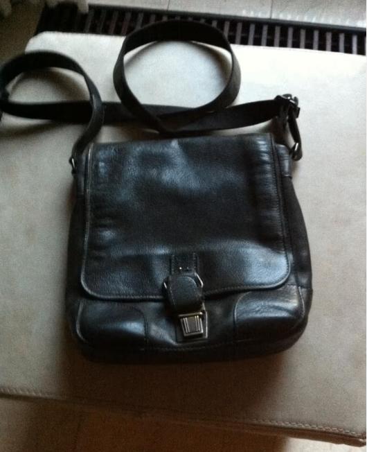 Dames schoudertas Jost buidel leer zwart Br 25 cm H 25 cm, Overige merken, Zwart, Ophalen of Verzenden, Zo goed als nieuw