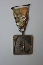 vintage medaille Avondvierdaagse S.J.O.C. Herveld-Andelst, Ophalen of Verzenden, Overige materialen, Nederland