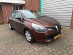 Renault Clio 0.9 TCe Eco2 Authentique Airco Bj:2016 NAP!, Auto's, Voorwielaandrijving, 898 cc, Euro 6, Bruin