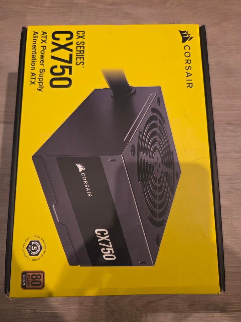 Corsair CX750 ATX Voeding, Computers en Software, Interne voedingen, Ophalen of Verzenden, Nieuw