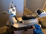 Vespa elektrische kinder scooter - Goede staat, Kinderen en Baby's, Speelgoed | Speelgoedvoertuigen, Ophalen of Verzenden, Gebruikt