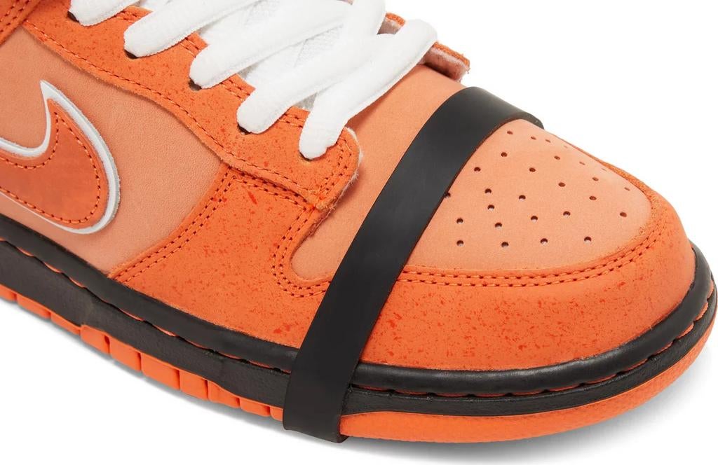 Nike Dunk Low SB "Orange Lobster" - Maat 42,5, Ophalen of Verzenden, Nieuw, Overige kleuren, Sneakers of Gympen