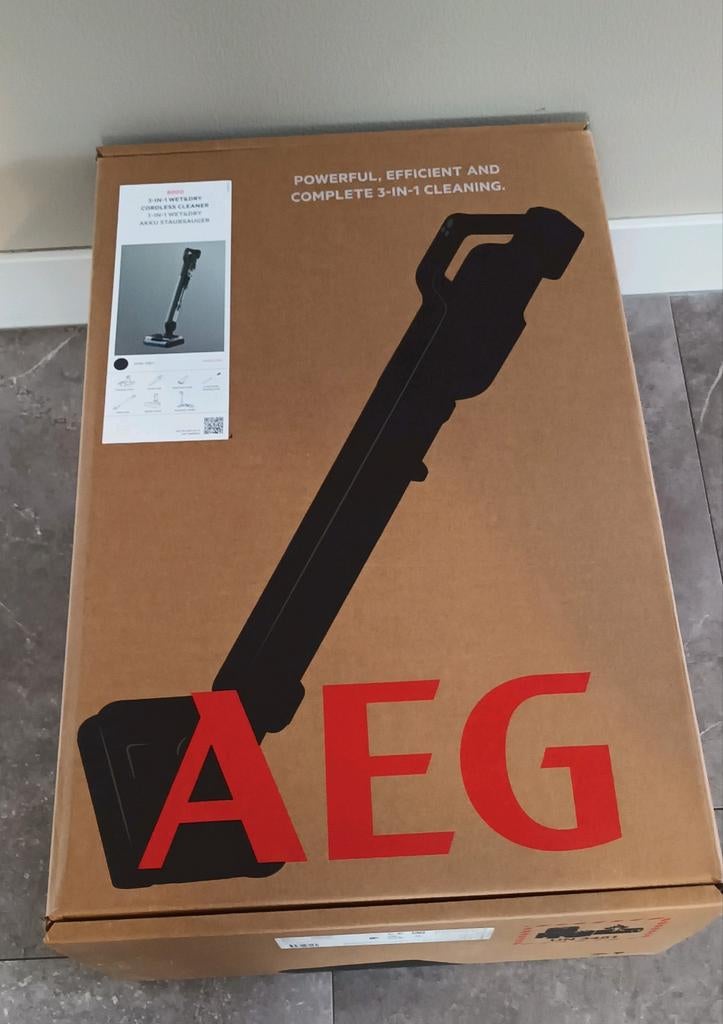 Nieuw, AEG 3-in-1 apparaat, stofzuiger met dweilfunctie., Ophalen, Nieuw