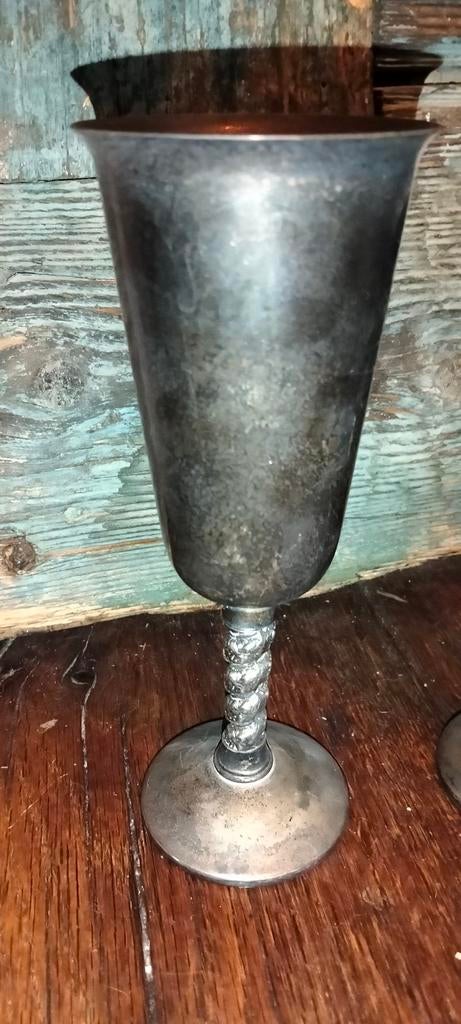 2 mooie metalen brocante glaasjes, Antiek en Kunst, Ophalen of Verzenden