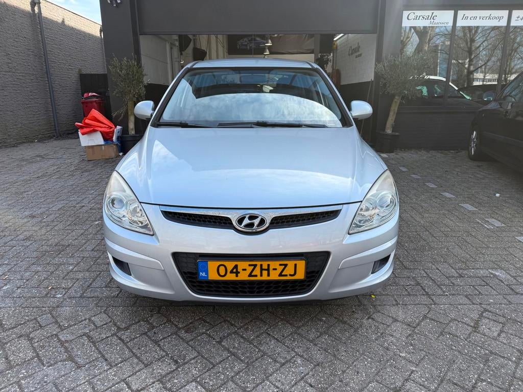 Hyundai I30 1.4i Active Cool, Voorwielaandrijving, Elektrische ramen, Gebruikt, 4 cilinders