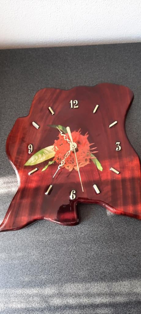 Surinaamse electrische klok 26 cm, Antiek en Kunst, Ophalen of Verzenden