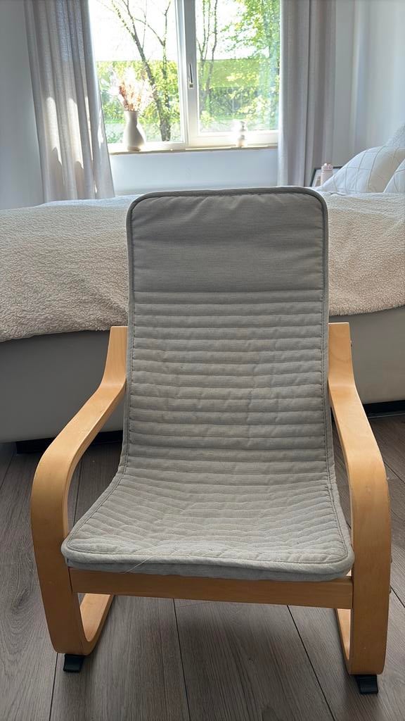 POÄNG kinderstoel met hoes/kussen, Ophalen, Zo goed als nieuw, Minder dan 50 cm