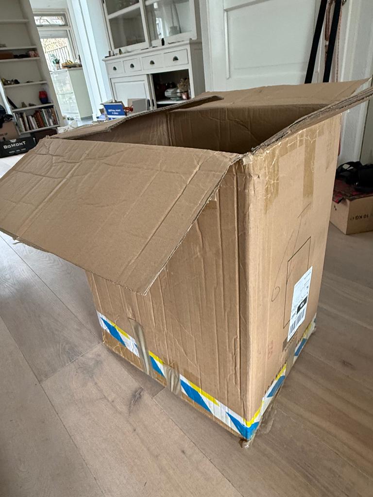 Grote dozen eventueel te gebruiken als verhuisdozen, Doe-het-zelf en Verbouw, Kratten en Dozen, Ophalen, 40 tot 60 cm, Opvouwbaar