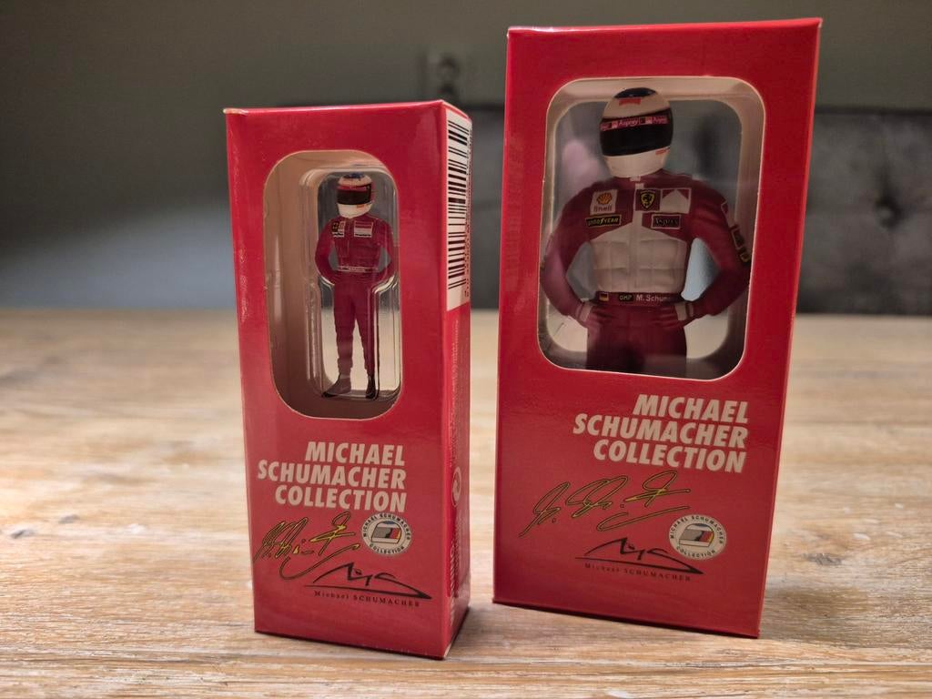 Michael Schumacher 1:43 en 1:18 figures, Ophalen of Verzenden, Zo goed als nieuw, Formule 1